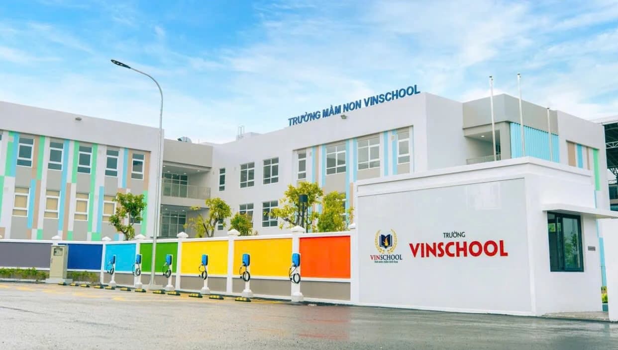 Trường học liên cấp